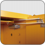 Self closing device